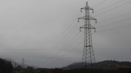 太陽フレアによって大規模停電が起こる理由とは？